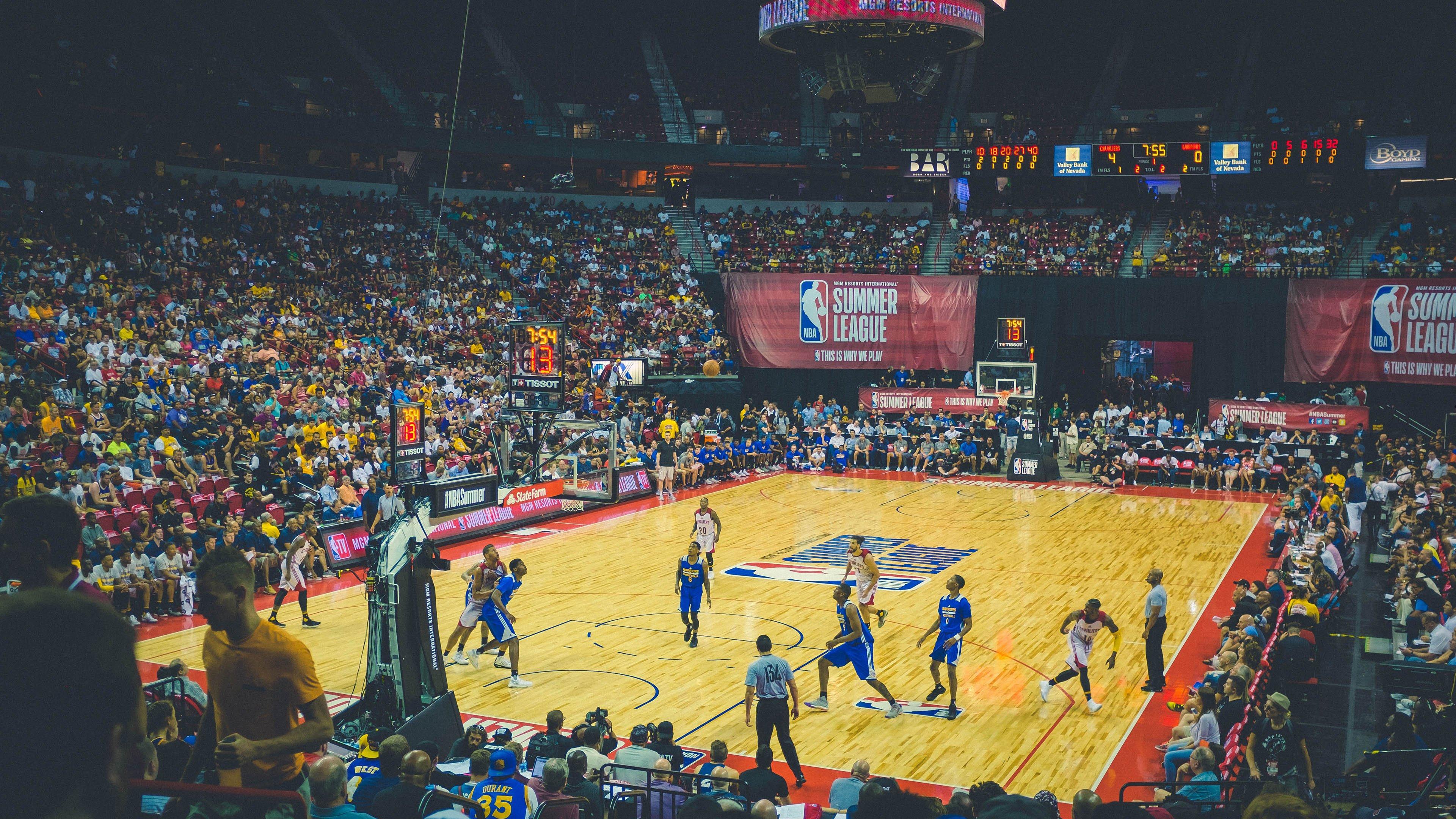 澳客-菲尔普斯，泳坛传奇的辉煌与启示—回顾‘飞鱼’的奥运史诗与人生新篇章
